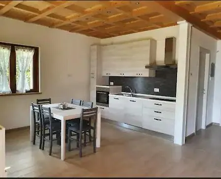 Chalet Casa A Punta Casetta Nel Bosco, Meravigliosa Vista