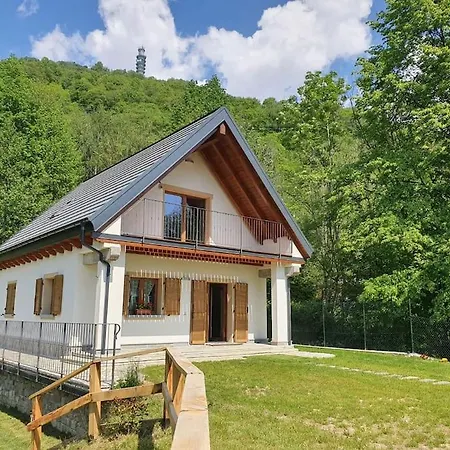 Casa A Punta Casetta Nel Bosco, Meravigliosa Vista Chalet Stazzona